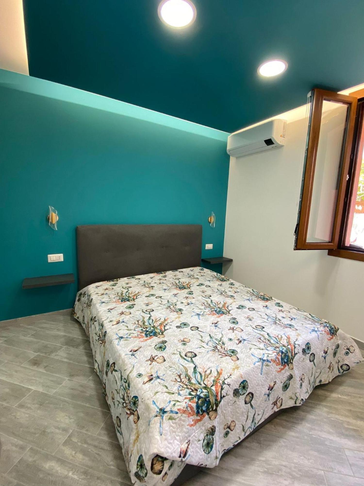Suite Guesthouse A Pochi Passi Dal Mare Sassari Kültér fotó