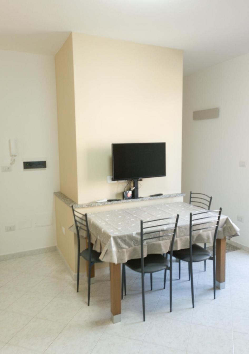Suite Guesthouse A Pochi Passi Dal Mare Sassari Kültér fotó